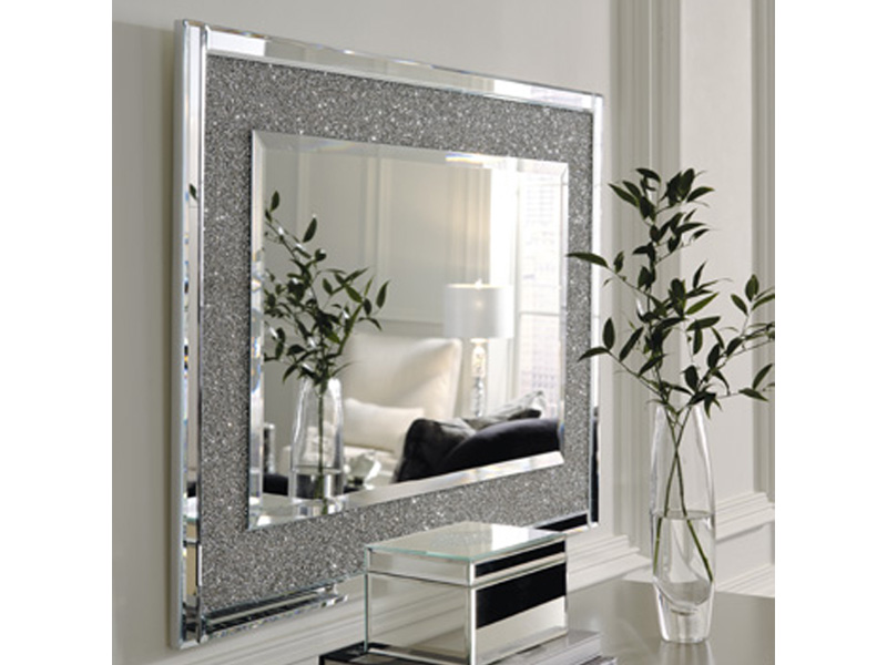 Signature Design by Ashley A8010206 Kingsleigh Accent Mirror Mirro
