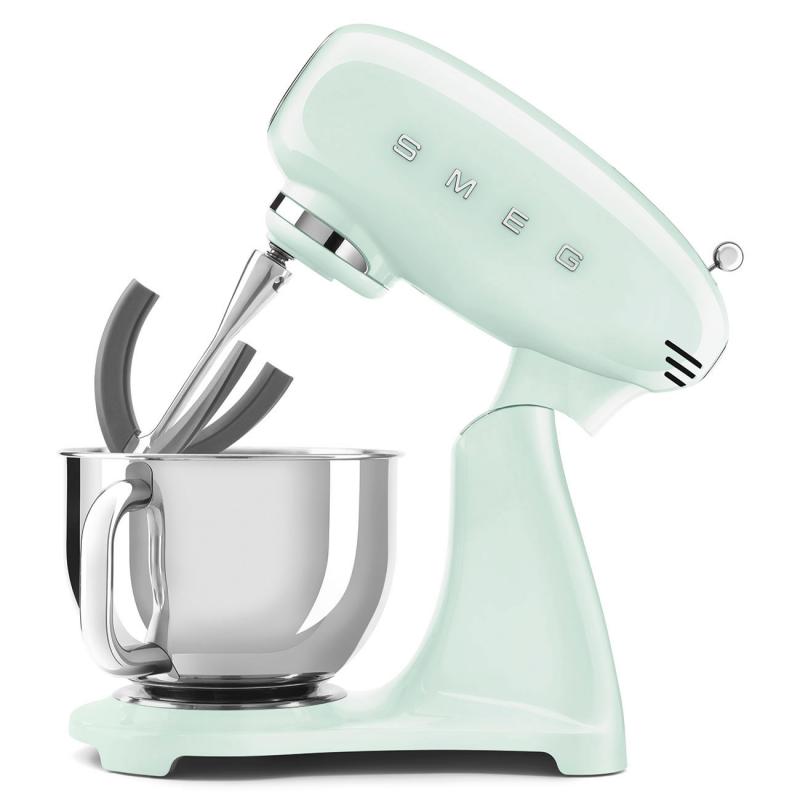 Stand mixer Red SMF03RDUS | Smegusa.com