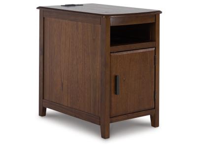 Chair Side End Table/Devonsted T310-117