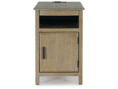 Chair Side End Table/Devonsted T310-317