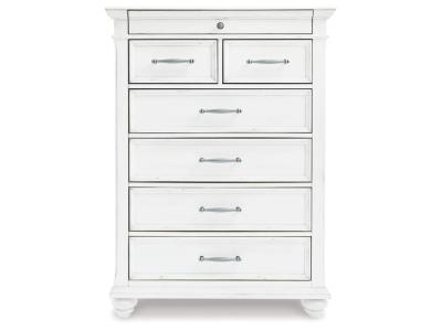 Benchcraft Kanwyn Whitewash Chest with 7 Drawers - B777-46