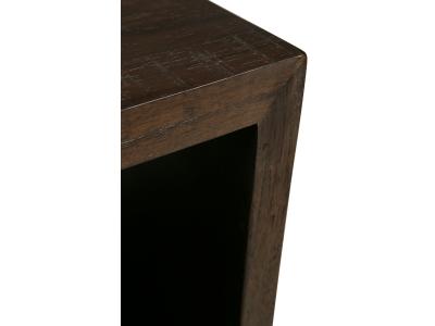 Square End Table/Hensington A4000555