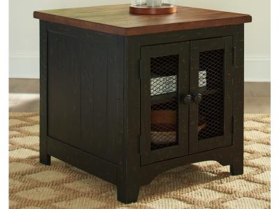 Rectangular End Table/Valebeck T468-3