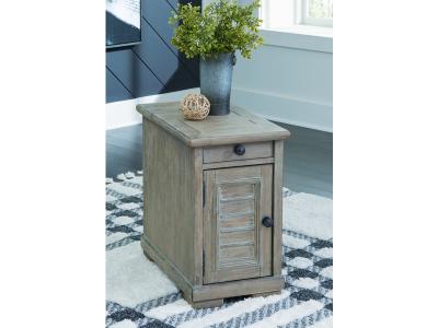 Chair Side End Table/Moreshire T659-7