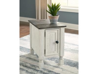 Chair Side End Table/Havalance T994-7