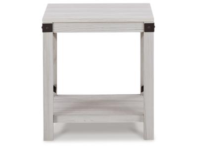 Square End Table/Bayflynn T172-2