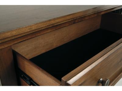 Five Drawer Chest/Flynnter B719-46