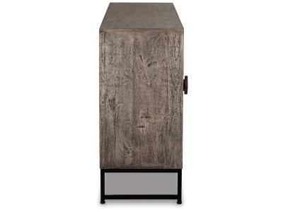 Accent Cabinet/Treybrook A4000511