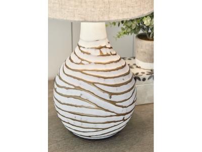 Metal Table Lamp (1/CN)/Aleela L204194