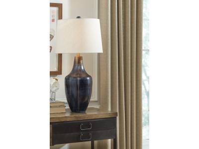 Metal Table Lamp (1/CN)/Evania L207344