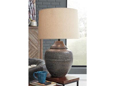 Metal Table Lamp (1/CN) L207404